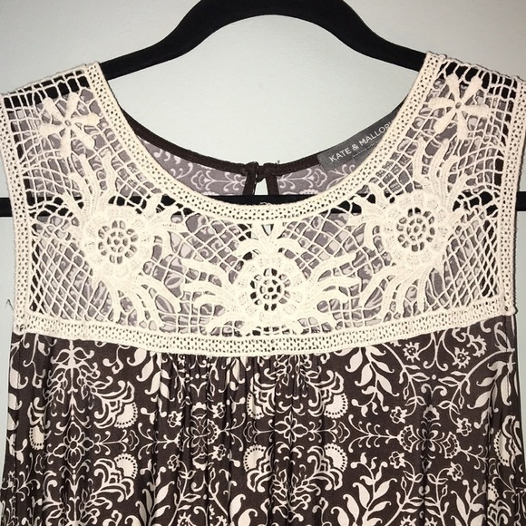 Kate & Mallory Crochet & Peony Dress Size Large - Picture 4 of 8